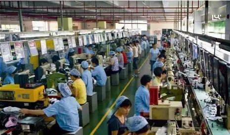 滿大街中介,廣東某工廠老板哭訴 月薪7000還是沒(méi)人干 網(wǎng)友的回答真相了...